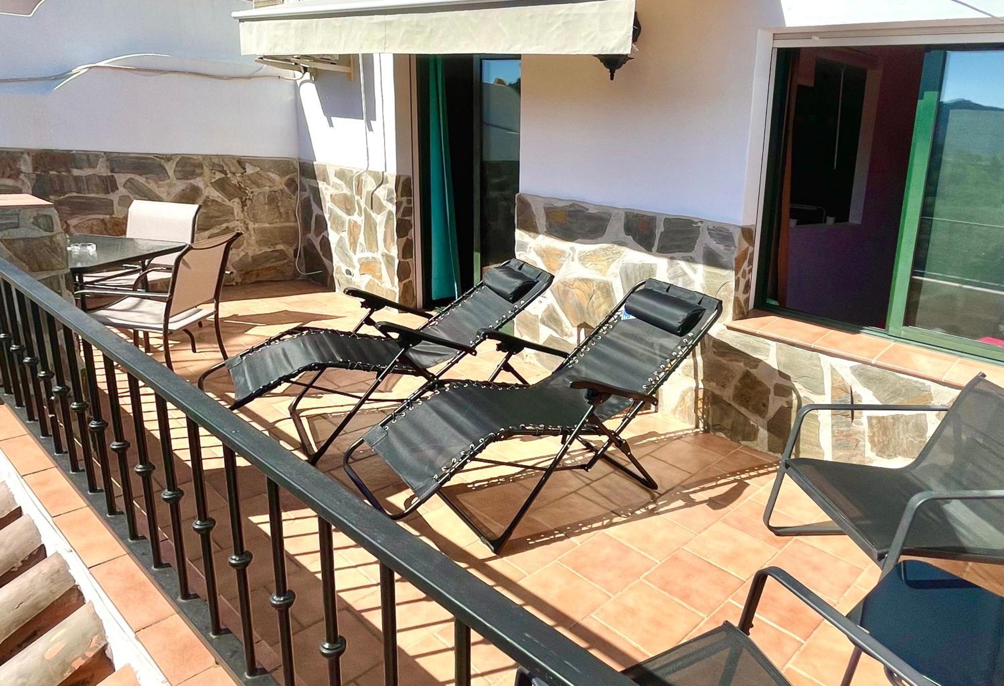 Apartamentos Axarquia , Frigiliana, Terraza Privada Con Vistas A La Montana Rio Y Al Mar Exterior foto